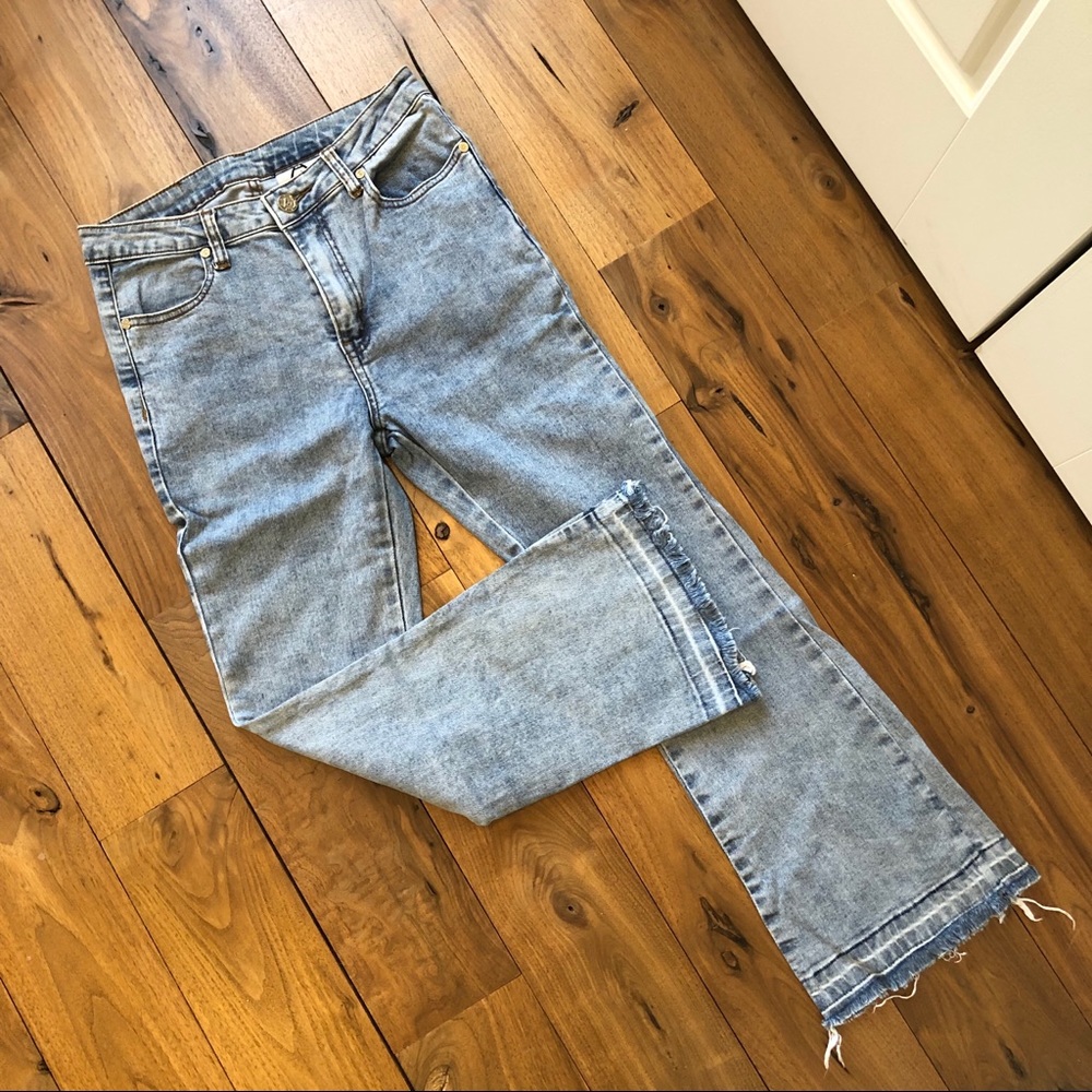 UNIF cropped flare acid wash denim 26